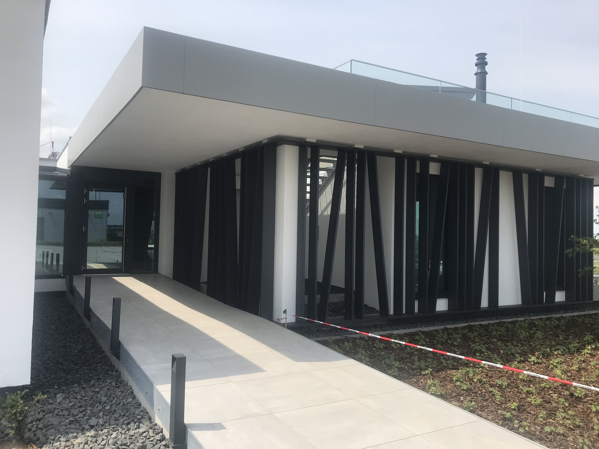 DA Vinci Haus Flughafen Frankfurt NOLL Metallbau